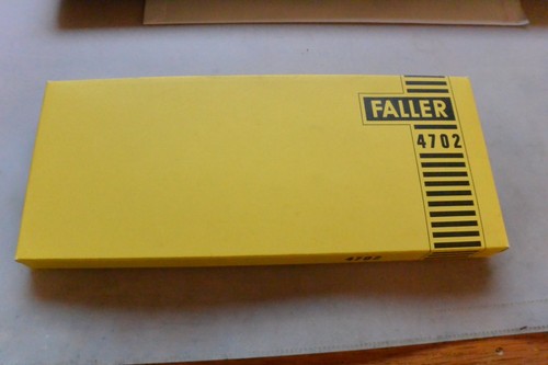 Faller ams fahrbahn - faller,