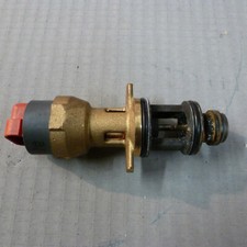 Buderus Umschaltventil 8718600137  • Passend für Buderus/Sieger: GB162 15-45 • T