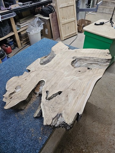 Live edge redwood bohlen - redwood,