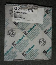 Vaillant Gasschalter 02-1182  für MAG 250 - 400 /7 W   NEU