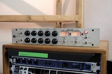 Summit Audio DCL-200 Dual Tube Compressor-Limiter Röhre 2 Kanal Kompressor