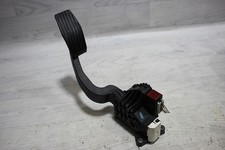 Gaspedal 13305804 Opel Corsa D Bj,09