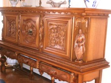 Schrank aus Belgien- Schreinerarbeit