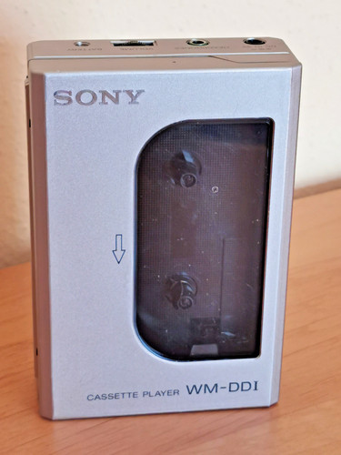 Sony walkman dd1 silber - -,