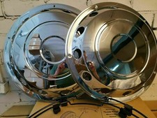 2x LKW Radkappen gewölbt