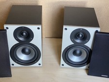 NEW! GRUNDIG M 2300 DAB +