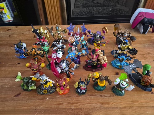 Skylanders toys life - to,