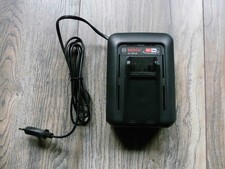 Bosch Ladegerät AL18V-44 für