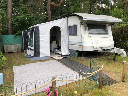 Wohnwagen knaus azur 495 - azur,