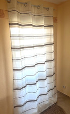 eine blickdichte Gardine / Store / Vorhang ca. 140x 245 cm, beige/champanger/bra