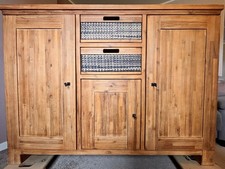 Highboard Massivholz "Bandaro", sehr guter Zustand zum 25% Preis