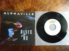 Single Alphaville dance with me