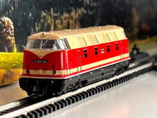 Spur TT Diesellokomotive BR 118 der DR in Teil  Verkehrsrot Epoche drei 