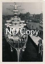 Foto WK2 Panzerschiff Deutschland am Dock in Kiel   X126