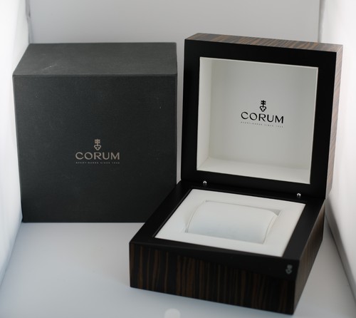 Corum uhrenbox mit - umkarton,