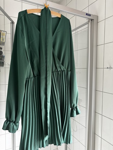 Leichtes kleid dunkelgrün - leichtes,