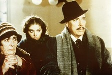 ORNELLA MUTI: 1 Foto