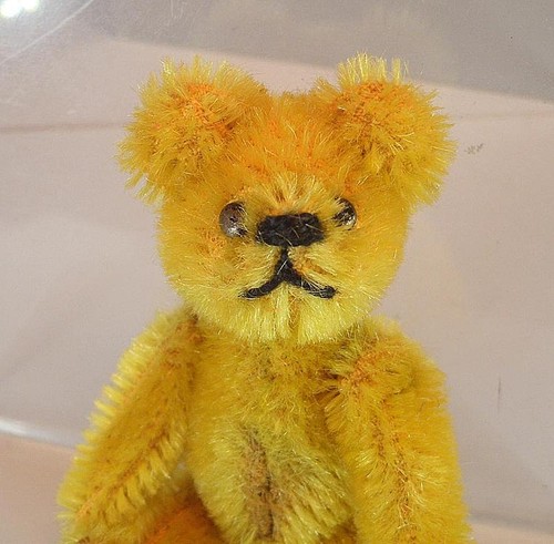 Schuco teddybär bär 9cm gelb - teddybär,