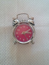 Vintage Mini Wecker OSTAR D 40 Quarz, mit Batterie neuwertig Weckfunktion #j57