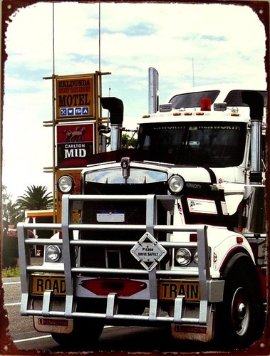 Blechschild road train lkw - train,