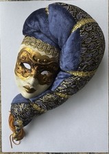 Venezianische Maske, Keramik mit Samtumhang, Wanddeko