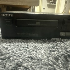 Sony CDP‑211 Compact Disc Player – Ungetestet / Als defekt