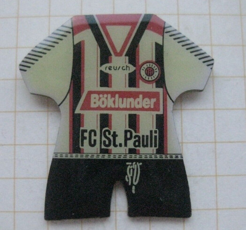 Pauli böcklunder - /, /
