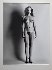 HELMUT NEWTON - Schöner- Erotische  Art Fotografie von 2020 !!