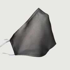 Mund-Nasen-Bedeckung