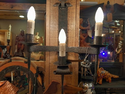 Paar wandleuchten aus - wandleuchten, schmied