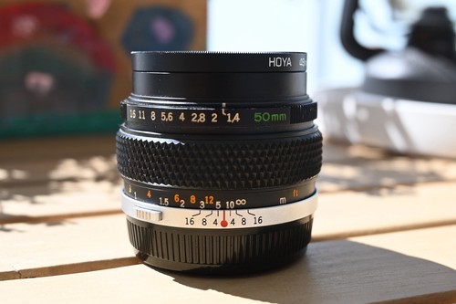 Olympus zuiko 50mm - f, =
