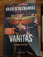 Vanitas - Schwarz wie Erde von