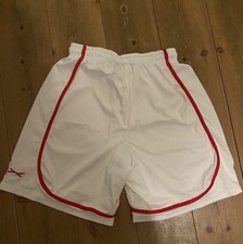 Zwei  K1X kickz Sporthosen