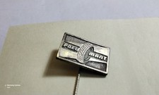 VINTAGE ANSTECKER  DDR