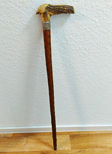 Spazierstock aus holz mit - aus,
