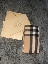 Burberry Winterschal 100%