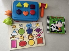Spielsachen Set Stoffbuch Baby Hammerspiel Formen Farben Kinder Motorik Fühlen
