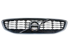 Kühlergrill Frontgrill VOLVO V40 II 2016-2019 31425331 3 beschädigte Halterungen