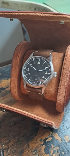 Stowa hommage mit - hommage, gravur