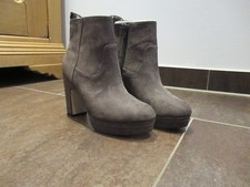 1 Paar neue graue Stiefeletten, Gr. 37, H&M, RV seitlich, Wildlederoptik