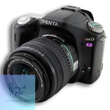 PENTAX *ist DL2 Digital SLR