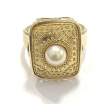 Antiker Goldring Perle weiß