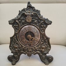 Vorderzappler Tischuhr Kaminuhr mit Barockschild, Spindelhemmung, Messingzeiger