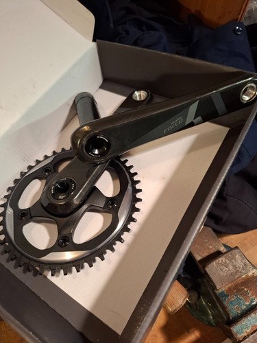 Sram force kurbel b386 - 1,