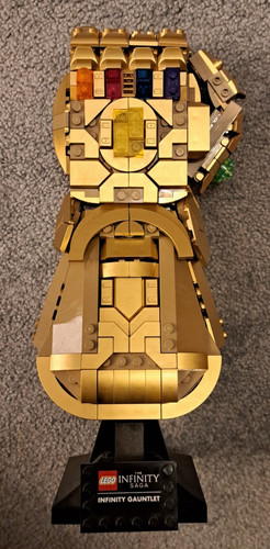 Lego infinity saga gauntlet - lego,