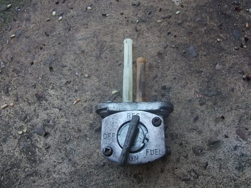 Sym husky 125 - sym, fuel