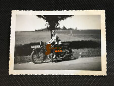 altes Foto Junge Frau auf