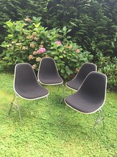 4 Eames Chair Vitra Fiberglas