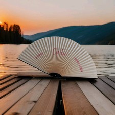 Handfächer 1990 die Lancierung von Christian Lacroix Parfüm 