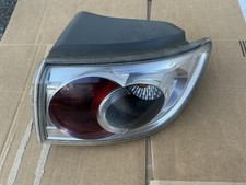 Rückleuchte Rücklicht rechts außen Mazda 2 DY Facelift Bj.2005-2007 Hella